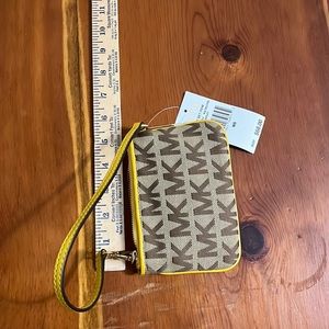 Michael Kors Wristlet